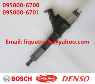 China DENSO common rail injector 095000-6700,095000-6701 for SINOTRUK HOWO VG61540080017A supplier