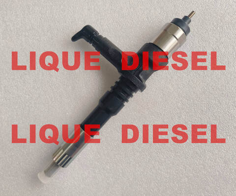 China Genuine common rail injector 095000-6070 0950006070 6251-11-3100 6251113100 for PC400/450-8 engine supplier