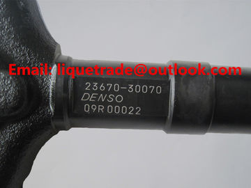 DENSO Injector 095000-5250, 095000-5251,9709500-525 for TOYOTA Landcruiser 23670-30070 supplier