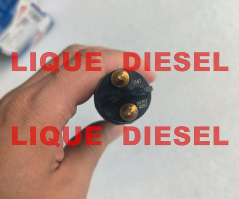 BOSCH injector 0445120041 0 445 120 041 0445 120 041 65.10401-7002 65.10401-7002C 65.104017002C for DOOSAN supplier